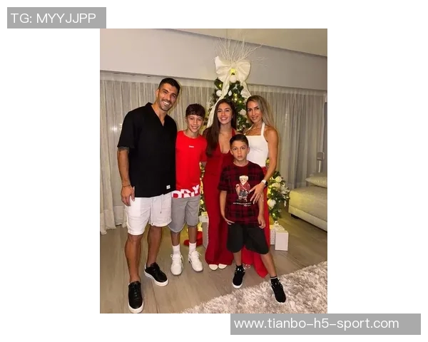 梅西一家本周末赴乌拉圭庆祝苏亚雷斯女儿生日盛会